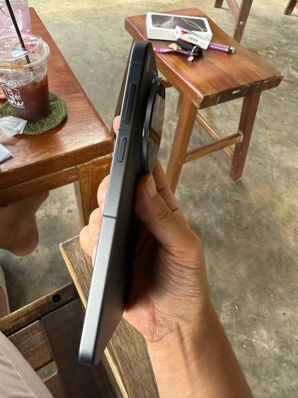 Vivo X300 pro  สีดำ ครบกล่อง สภาพมือ 1 รูปที่ 6