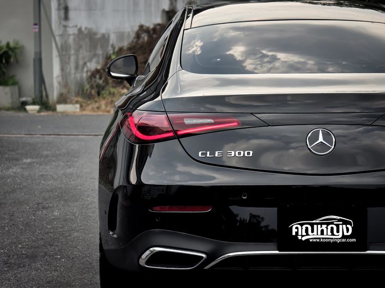 Mercedes-Benz CLE-Class 2024 CLE 300 Sedan เบนซิน ไม่ติดแก๊ส เกียร์อัตโนมัติ ดำ รูปที่ 4