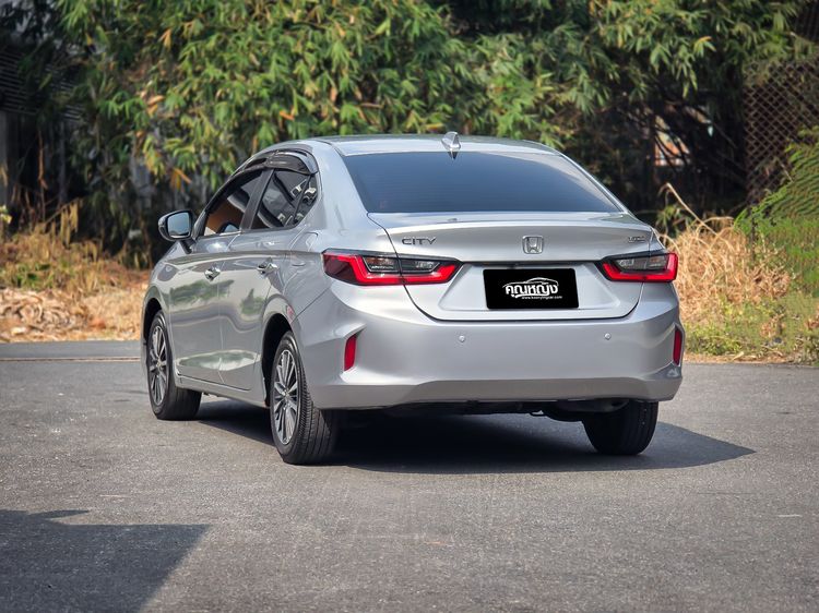 Honda City 2022 1.0 SV Sedan เบนซิน ไม่ติดแก๊ส เกียร์อัตโนมัติ บรอนซ์เงิน รูปที่ 2