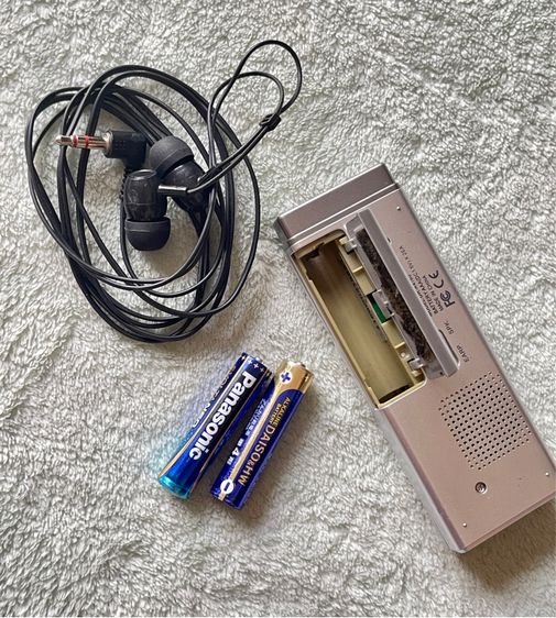 เครื่องบันทึกเสียง วิทยุ FM-AM ขนาดพกพา มือ2 จากญี่ปุ่น รูปที่ 6