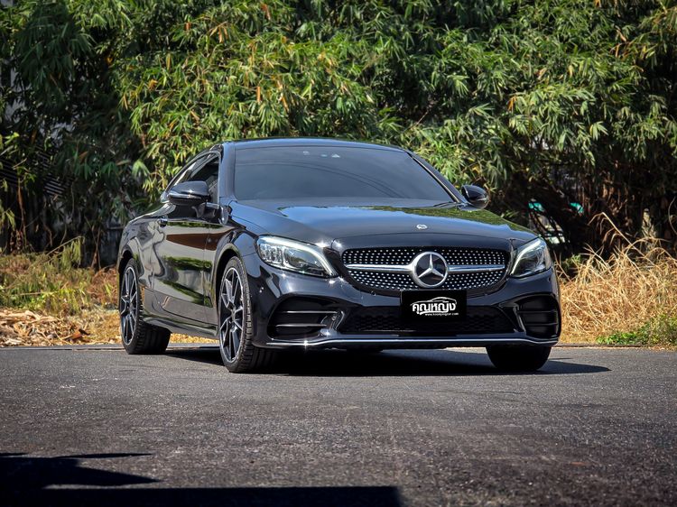 Mercedes-Benz C-Class 2022 C200 Sedan เบนซิน ไม่ติดแก๊ส เกียร์อัตโนมัติ ดำ