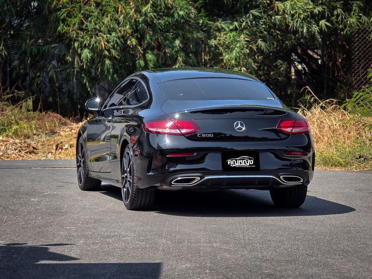 Mercedes-Benz C-Class 2022 C200 Sedan เบนซิน ไม่ติดแก๊ส เกียร์อัตโนมัติ ดำ รูปที่ 2