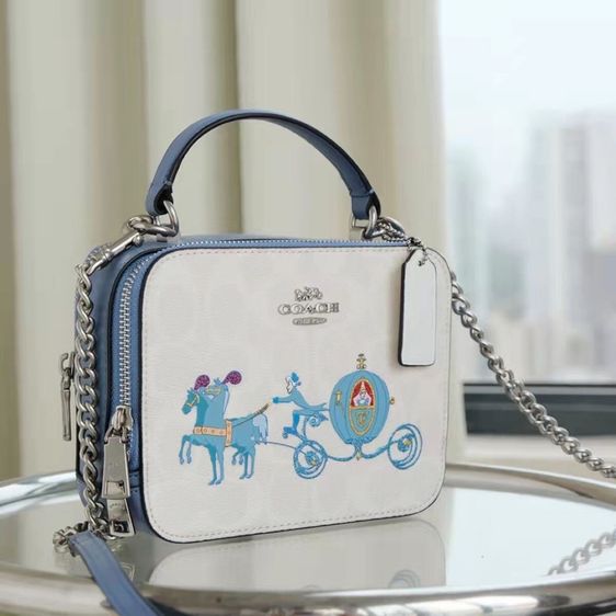 ขาย Disney X Coach Cinderella Box Purse Top Handle Crossbody Handbag White รูปที่ 2