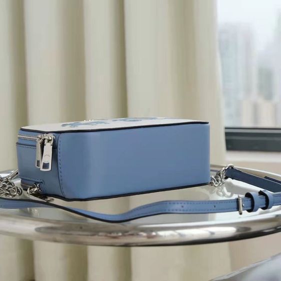ขาย Disney X Coach Cinderella Box Purse Top Handle Crossbody Handbag White รูปที่ 4