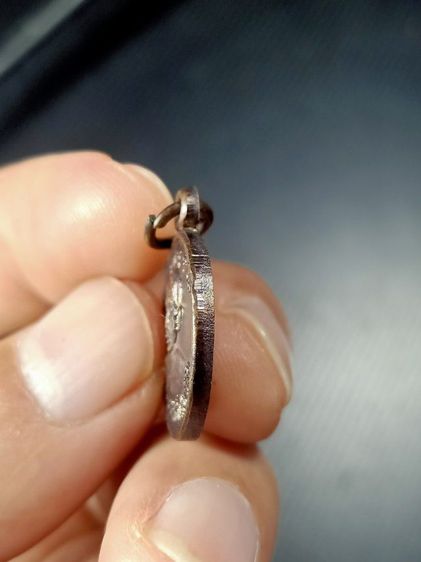 เหรียญกลมเล็ก ลพ.สวัสดิ์ วัดห้วยตูม อ.ชนแดน จ.เพชรบรูณ์ ศิษย์สร้าง ปี 38 รูปที่ 3