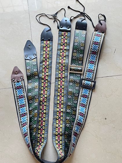 สายสะพายกีตาร์ สายคล้องกีตาร์ มือ2 จากญี่ปุ่น (ราคาต่อเส้น)