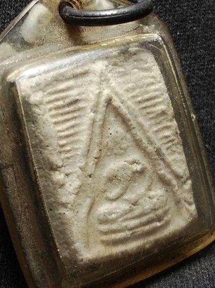 พระผงวัดปากน้ำเลี่ยมเดิมครับ รูปที่ 17