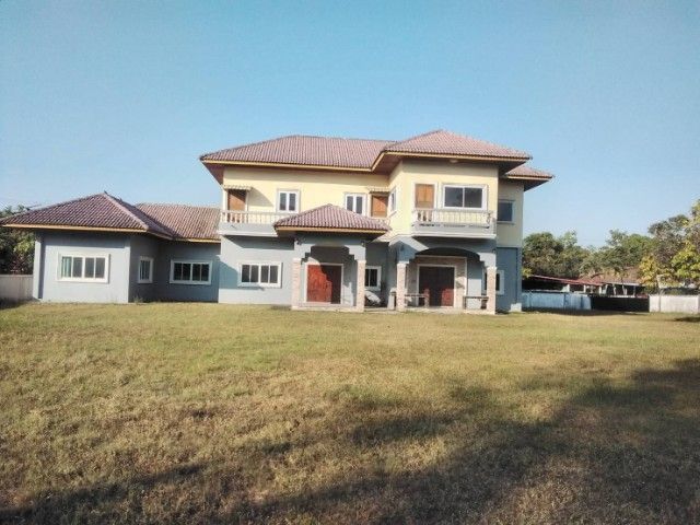 บ้านหลังใหญ่ใกล้ตัวเมือง รูปที่ 2