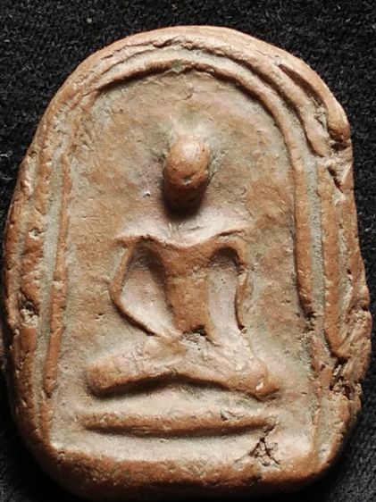 พระพิมพ์เศียรโล้นสะดุ้งกลับเนื้อดินหลวงปู่บุญครับ รูปที่ 17