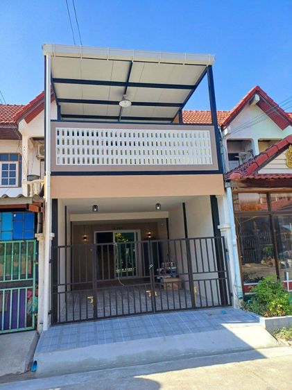ขายทฮ.2ชั้นปรับปรุงใหม่ มีเทอเรส เพิ่มพื้นที่ใช้สอยด้านบน ใกล้แหล่งชุมชนสะดวกในการเดินทาง การหาของกิน ใกล้ทางด่วน 