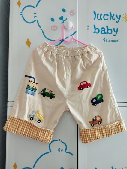 กางเกงเด็กมือสอง ขาสั้นสีครีมลายรถไซส์120
