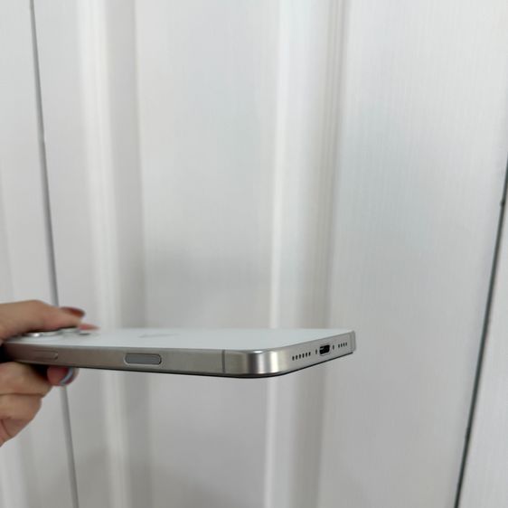 iPhone 16 Pro Max 256 GB เจ้าของขายเอง สี White Titanium สภาพ 99 รูปที่ 7