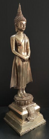 หลวงพ่อโสธร  ปางถวายเนตร  วันอาทิตย์ รูปที่ 3