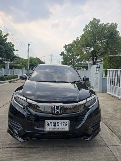 รถ Honda HR-V 1.8 RS สี ดำ