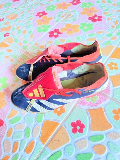 รองเท้าฟุตบอล รูปที่ 4