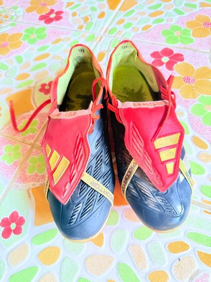 รองเท้าฟุตบอล รูปที่ 2