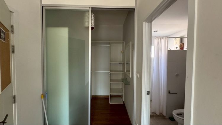 Land and Houses มีบางส่วน 2023 ใช่ บ้านเดี่ยว 60 ตารางวาสองหลังติดกัน รูปที่ 4