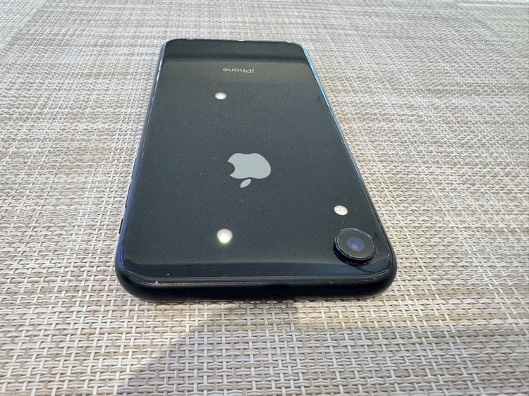 iPhone XR สีดำ 64gb รูปที่ 2