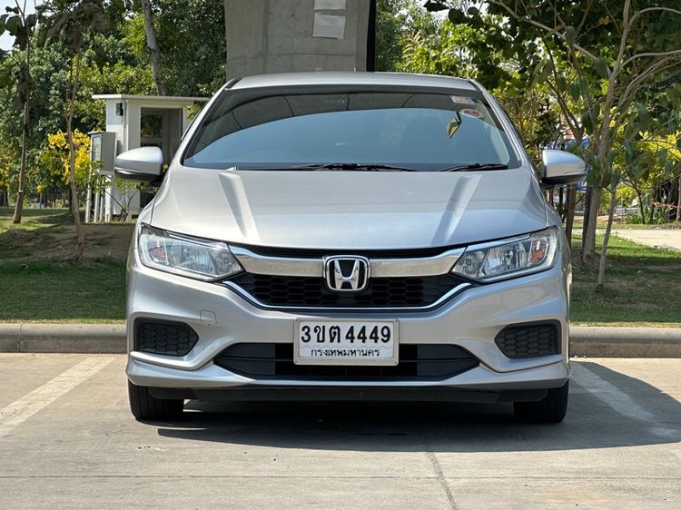 รถ Honda City 1.5 S สี บรอนซ์เงิน