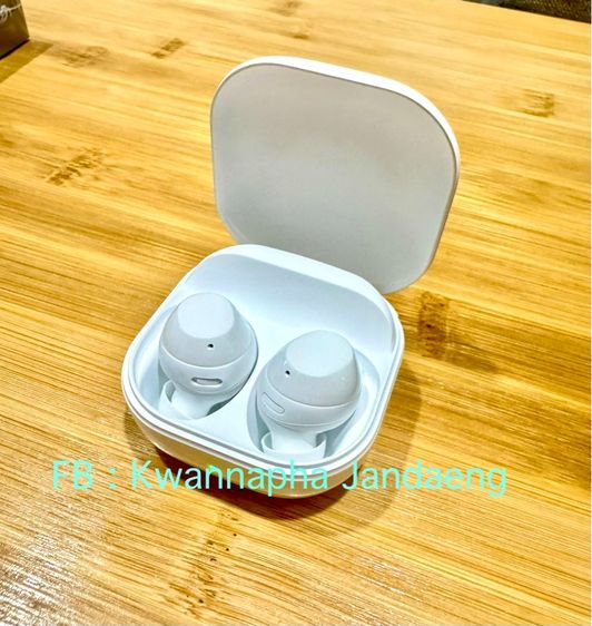 อื่นๆ หูฟัง Samsung Bud