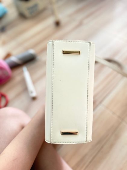 กระเป๋า charles and keith รูปที่ 4