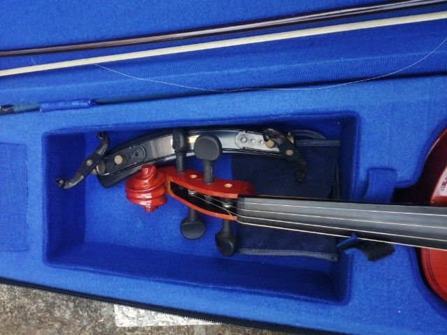 ไวโอลินเก็บนานเกือบ10ปีsuzuki รูปที่ 3