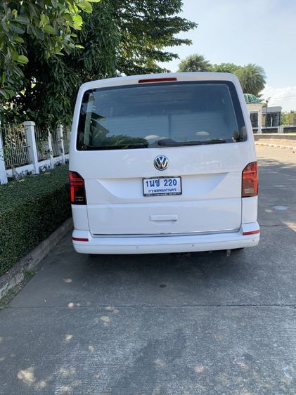 รถ Volkswagen Caravelle 2.5 TDi สี ขาว