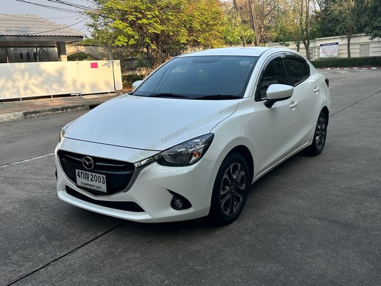รถ Mazda Mazda 2 1.5 XD High Plus สี ขาว
