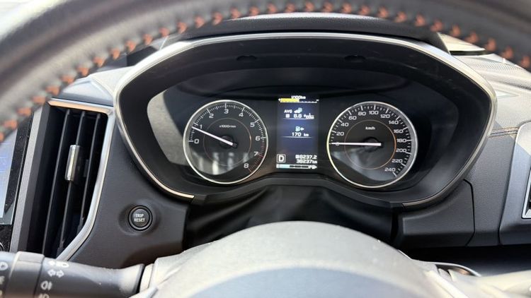 Subaru XV 2018 2.0 4WD Utility-car เบนซิน เกียร์อัตโนมัติ ขาว รูปที่ 3