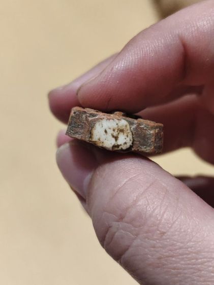 พระเครื่องไม่ทราบที่มา รูปที่ 7