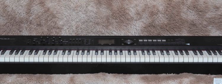 ขายเปียโน Roland RD700NX