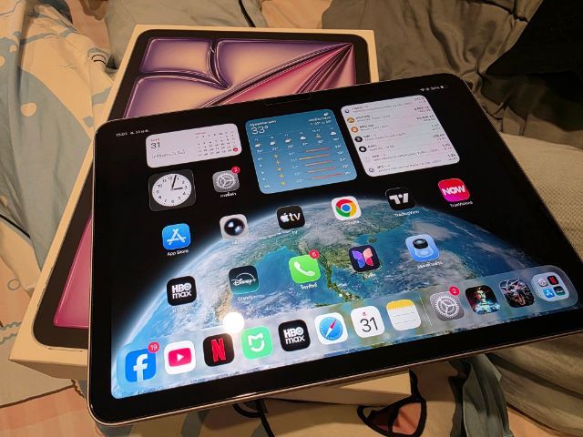 ขาย. ipad air m3 128gb wifi  ใช้ไม่ถึงปี.