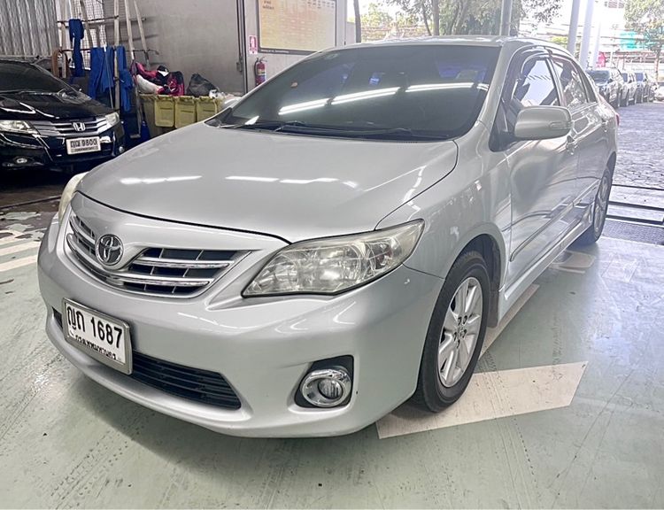 รถ Toyota Altis 1.6 E สี บรอนซ์เงิน
