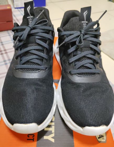 ขายรองเท้าวิ่ง​ หรือใส่เดิน​ หรือออกกำลังกาย​ใส่นุ่มเดินสบาย​  steapex. เบอร์​42 หรือ​8.5 สภาพดีสวยๆราคา250บาท​ ไอดีลาย0982548693คุณโอ๊ต