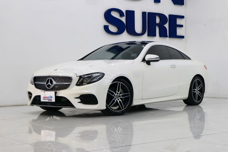 รถ Mercedes-Benz E-Class E200 สี ขาว