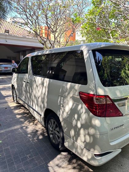 Toyota Alphard 2012 2.4 Hybrid E-Four 4WD Van ไฮบริด เกียร์อัตโนมัติ ขาว รูปที่ 4