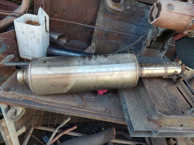 ท่อพักกลางสแตนเลสรถกระบะ 6×18 นิ้ว ท่อ2.5 นิ้ว  รูปที่ 8