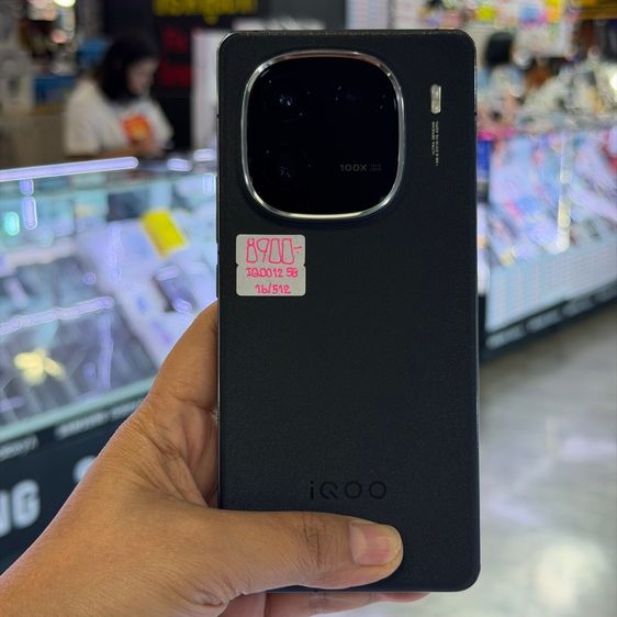 IQOO 12 5G สีดำ(Alpha) เครื่องศูนย์ สภาพสวย จอ6.78นิ้ว แรม16รอม512 Snap8 Gen3 กล้อง64ล้าน(3ตัว)❤️❤️ รูปที่ 2