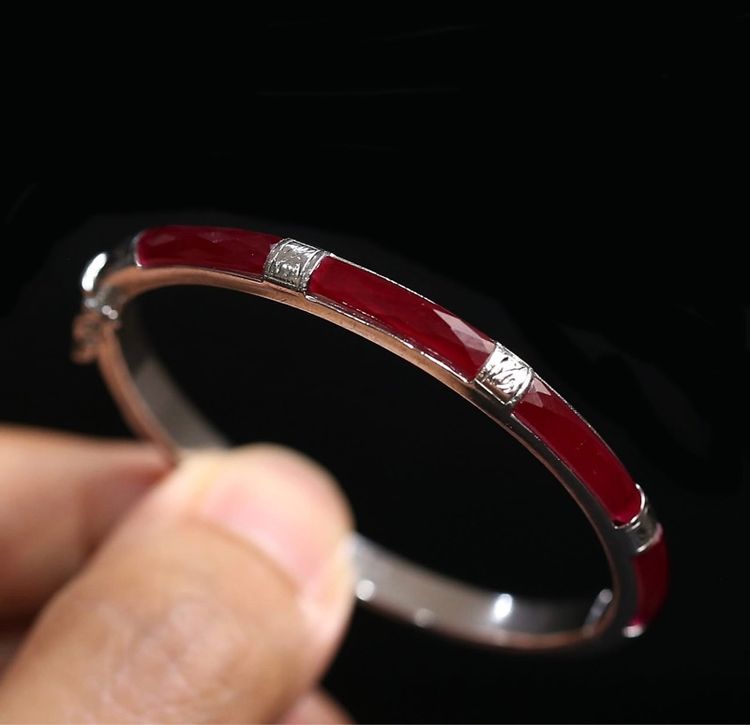  📌 กำไลข้อมือเงินแท้  ทับทิมชาตั้ม♥️หนา 5 มิล เส้นผ่าศูนย์กลางวงใน 5.3 ซ.ม. น้ำหนัก 14.53 กรัม   รูปที่ 3