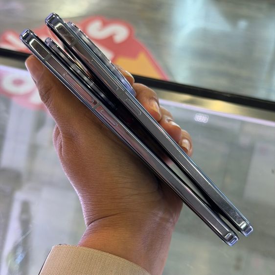 ViVO X200 5G สีฟ้า เครื่องศูนย์ สภาพสวยมาก จอ6.67นิ้ว แรม12รอม256 Dimensity9400 กล้องเลนส์ ZEISS 50ล้าน(3ตัว)🔥🔥 รูปที่ 4