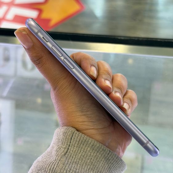 iPhone11 128GB สีม่วง เครื่องศูนย์ โมเดลTH 🔥🔥 รูปที่ 3