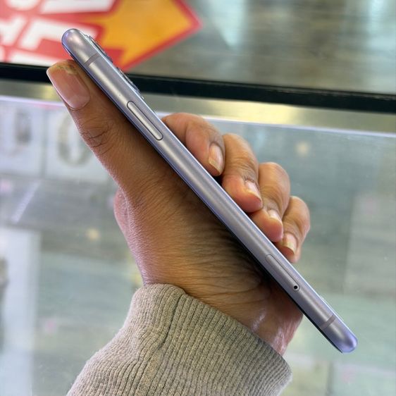 iPhone11 128GB สีม่วง เครื่องศูนย์ โมเดลTH 🔥🔥 รูปที่ 4