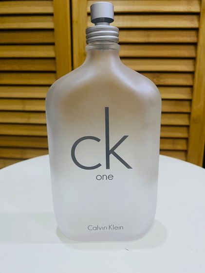 ขวดเปล่าน้ำหอม CK One แท้ 💯 ขนาด 300 มล ไซซ์ใหญ่พิเศษ รุ่นนี้  หายากมาก🔥 สภาพสวยใส ไม่มีรอยแตก รูปที่ 7
