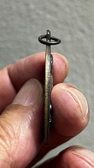 เหรียญรุ่งโรจน์ หลวงพ่อม่น วัดเนินตามาก ปี 2535 เนื้อเงิน รูปที่ 3