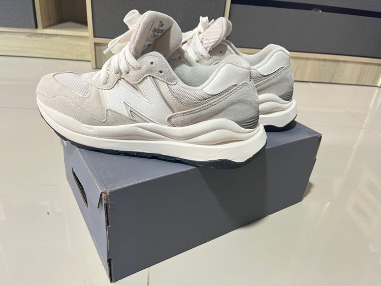 New balance 5740 รูปที่ 4