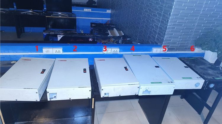ขายตู้โหลดเซ็นเตอร์ มือสอง พร้อมเมน สามเฟส Schneider และ CHANG