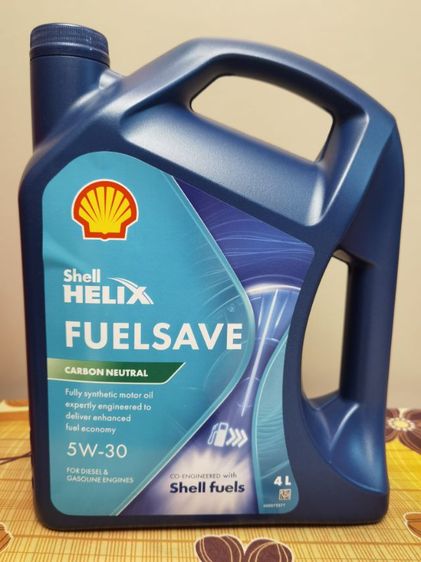 ขายน้ำมันเครื่องสำหรับเครื่องยนต์เบนซิน​เปลี่ยนถ่ายระยะ 10,000​ กิโลเมตร Shell HELIX Fuel​Save​ 5W-30 สังเคราะห์แท้​ 4 ลิตร ราคาประหยัด