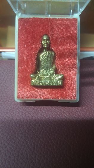 สหายพระเครื่อง รูปที่ 2