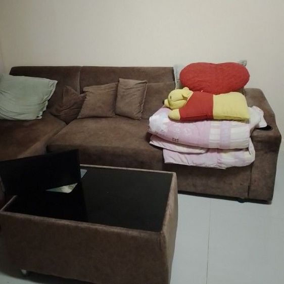 น้ำตาลเข้ม 4 ที่นั่ง โซฟา ตัวL ผ้ากำมะหยี่ 