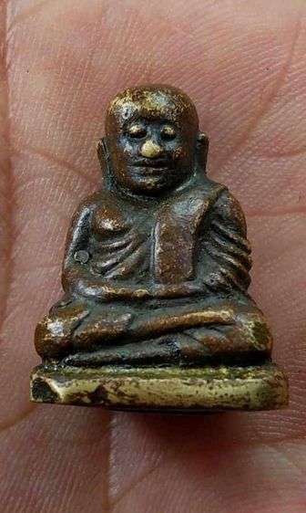 หลวงพ่อเงินพิมพ์นิยม